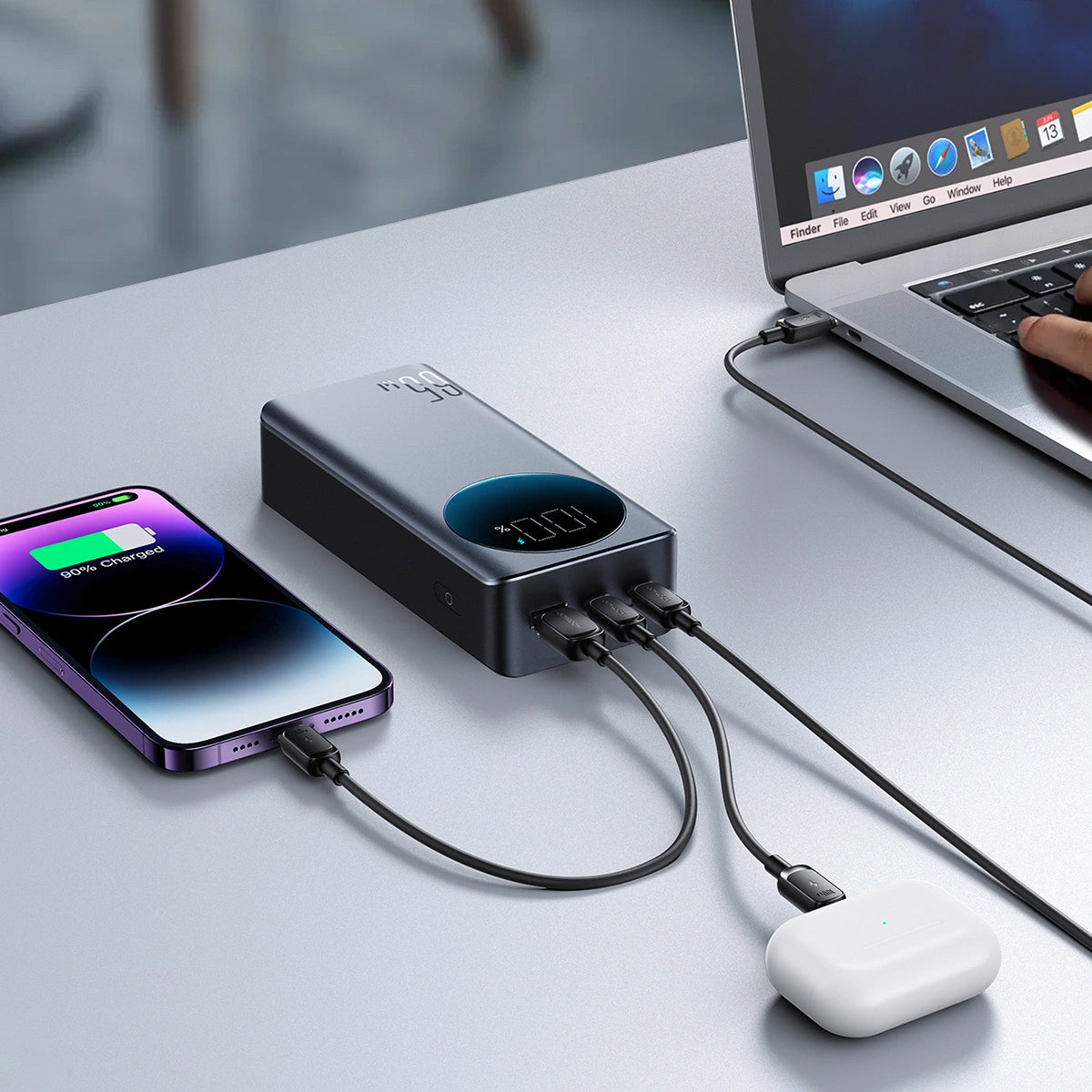 Externer Akku Joyroom JR-PBF05, 30000mAh, 65W, QC + PD, 1 x USB-A - 2 x USB-C, Schwarz