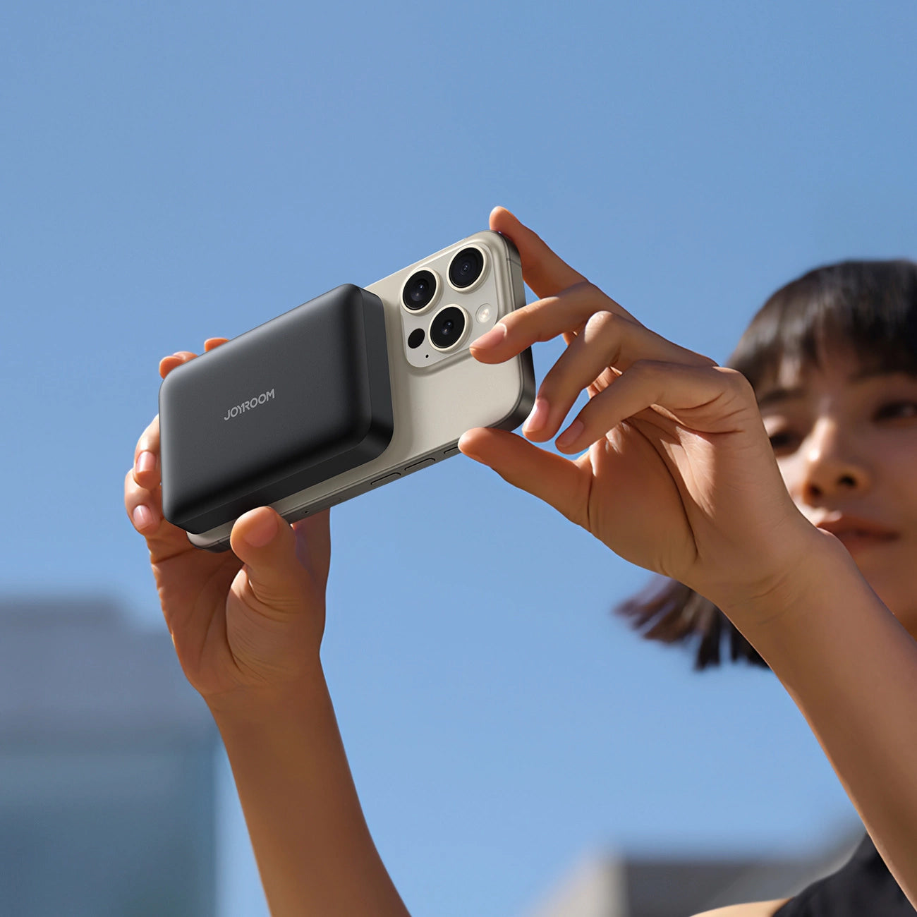 Externer Wireless-Akku Joyroom JR-W020, 10000mAh, 20W, QC + PD + FQI, 1 x QI - 1 x USB-A - 1 x USB-C, Schwarz