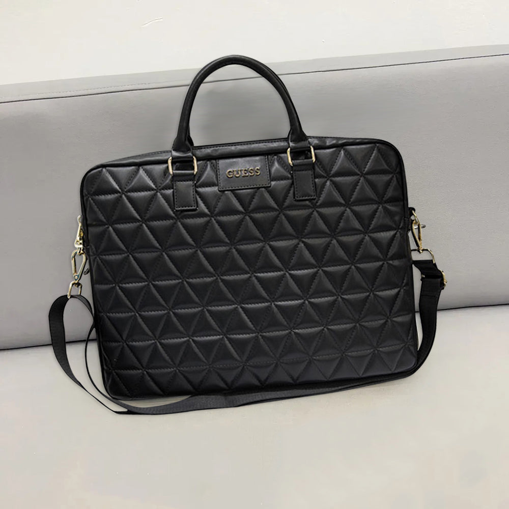 Guess Quilted Tasche für 15-Zoll-Laptop, Schwarz