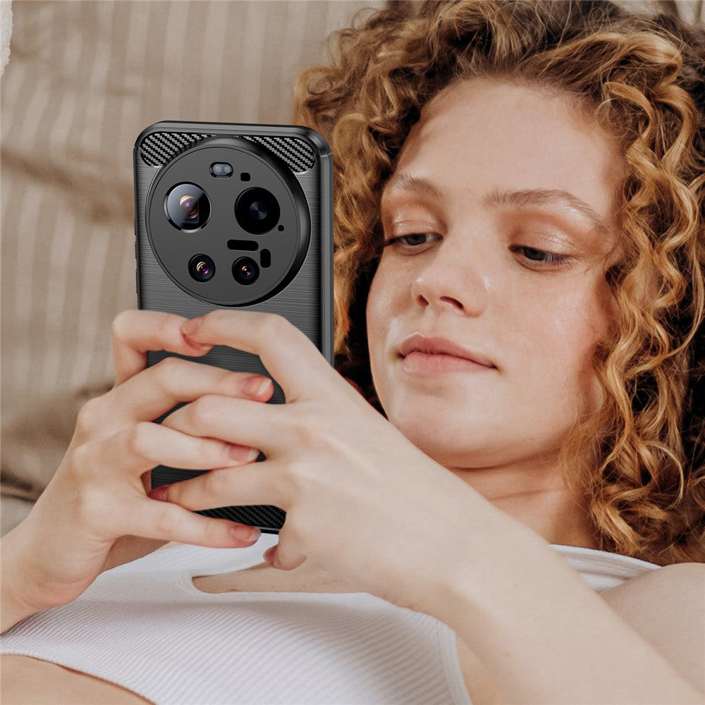 Hülle für Xiaomi 17 Ultra, Techsuit, Carbon, Schwarz