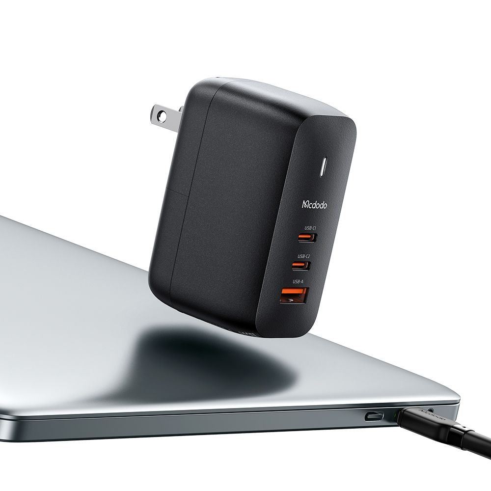 Netzladegerät mit USB-C Kabel McDodo CH-8442 Mecha Travel, 65W, 5A, 1 x USB-A - 2 x USB-C, Schwarz