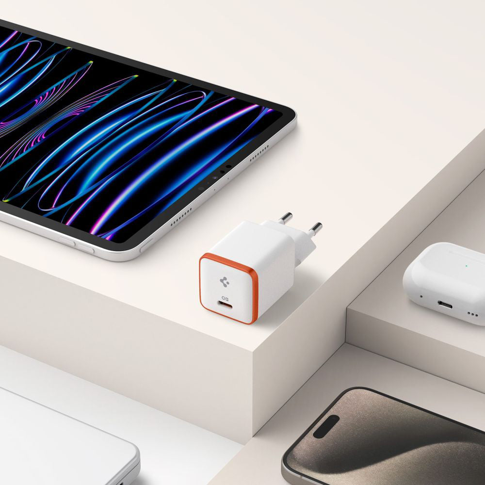 Spigen EE301EU Arcstation Essential Wall Charger, 30W, 3A, 1 x USB-C, White ACH08449
