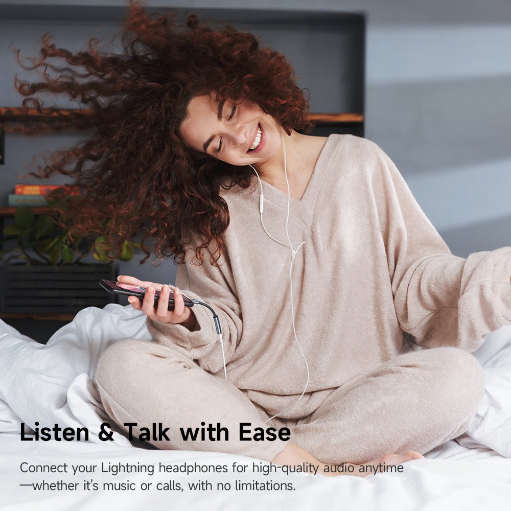 USB-C to Lightning McDodo CA-4870 Audio Adapter, Gray