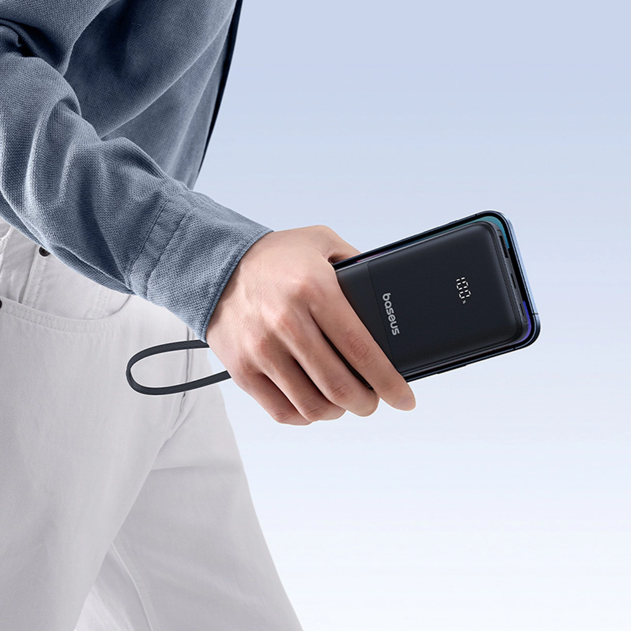 Externer Akku Baseus Lipow, 10000mAh, 22.5W, QC + PD, 1 x Lightning - 1 x USB-A - 2 x USB-C, Schwarz P10079101123-00
