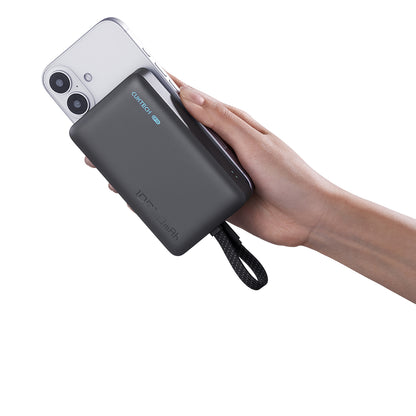 Kabellose Powerbank Cuktech WPB100L, 10000mAh, 22,5W, PD + FQI, 1 x QI - 2 x USB-C, Schwarz CKWPB100LGLBK
