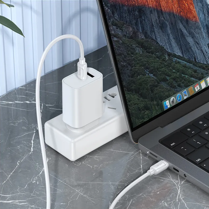 Daten- und Ladekabel USB-C - USB-C HOCO X115, 240W, 1m, Weiß