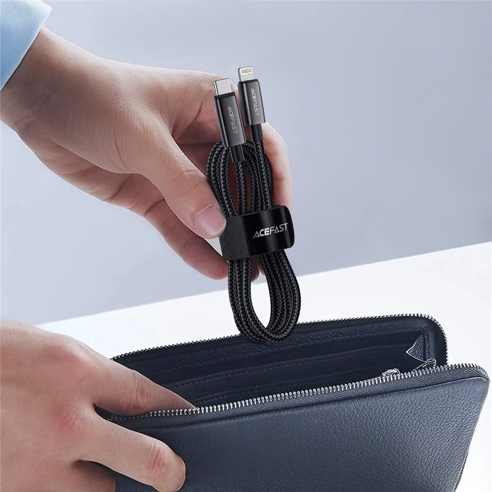 USB-C - Lightning Lade- und Datenkabel Acefast C23-01, 30W, 1.2m, Schwarz