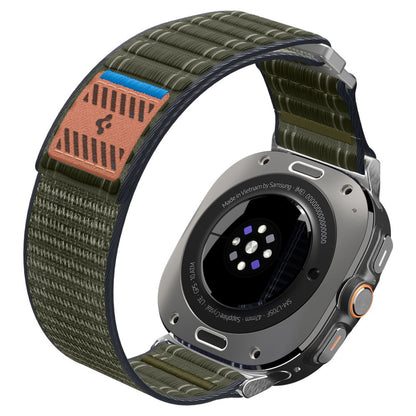 Spigen WBF0 Armband für Samsung Galaxy Watch Ultra, Grün AMP10147