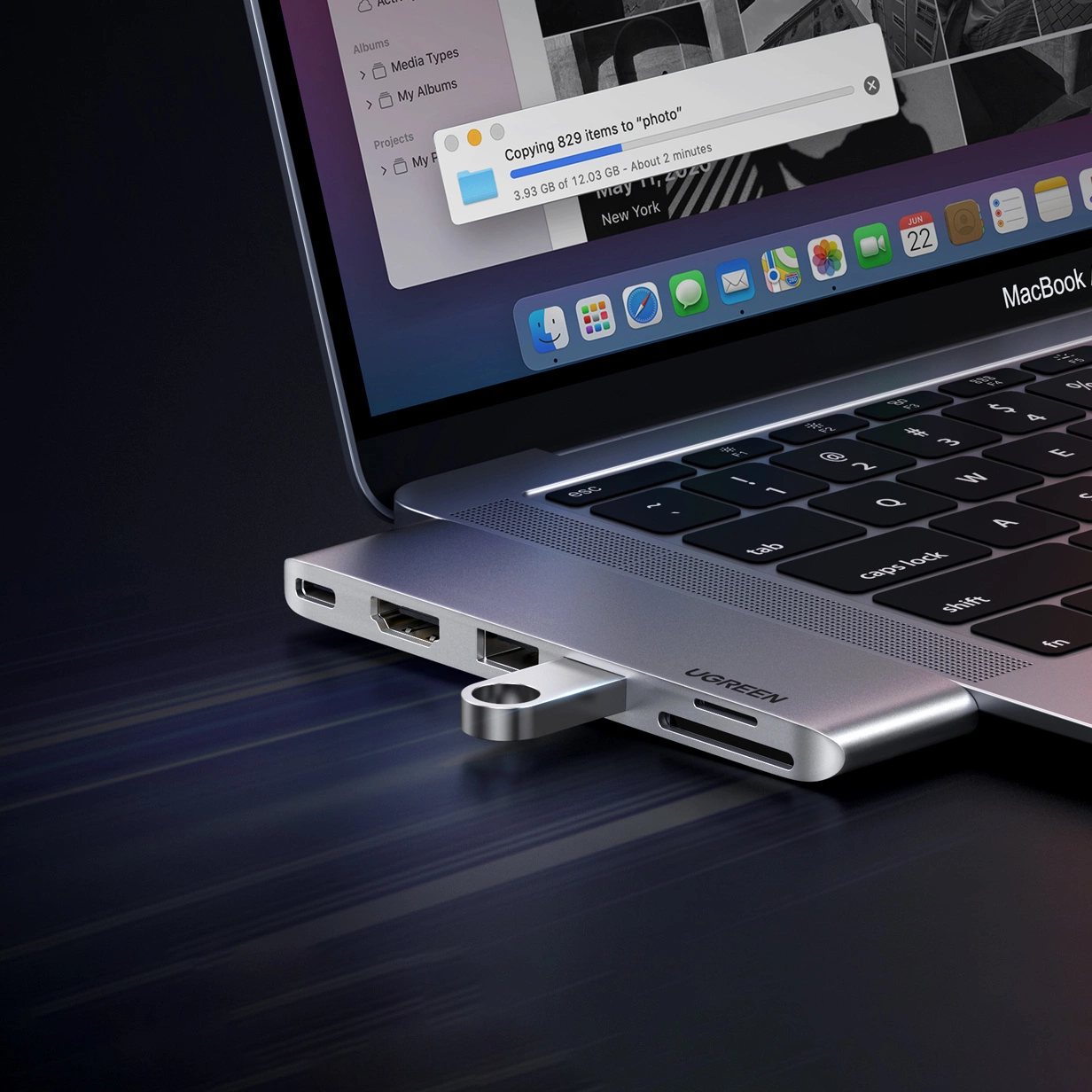 UGREEN CM380 USB-C Hub (80856) für Apple MacBook Pro / Air Serie, 2 x USB-A 3.0 - 1 x USB-C - 1 x HDMI - 1 x SD - 1 x microSD