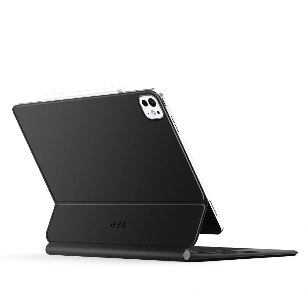 Hülle mit Tastatur für Apple iPad Pro 13 (2025) / (2024), Tech-Protect, SmartCase Magnetic, Schwarz