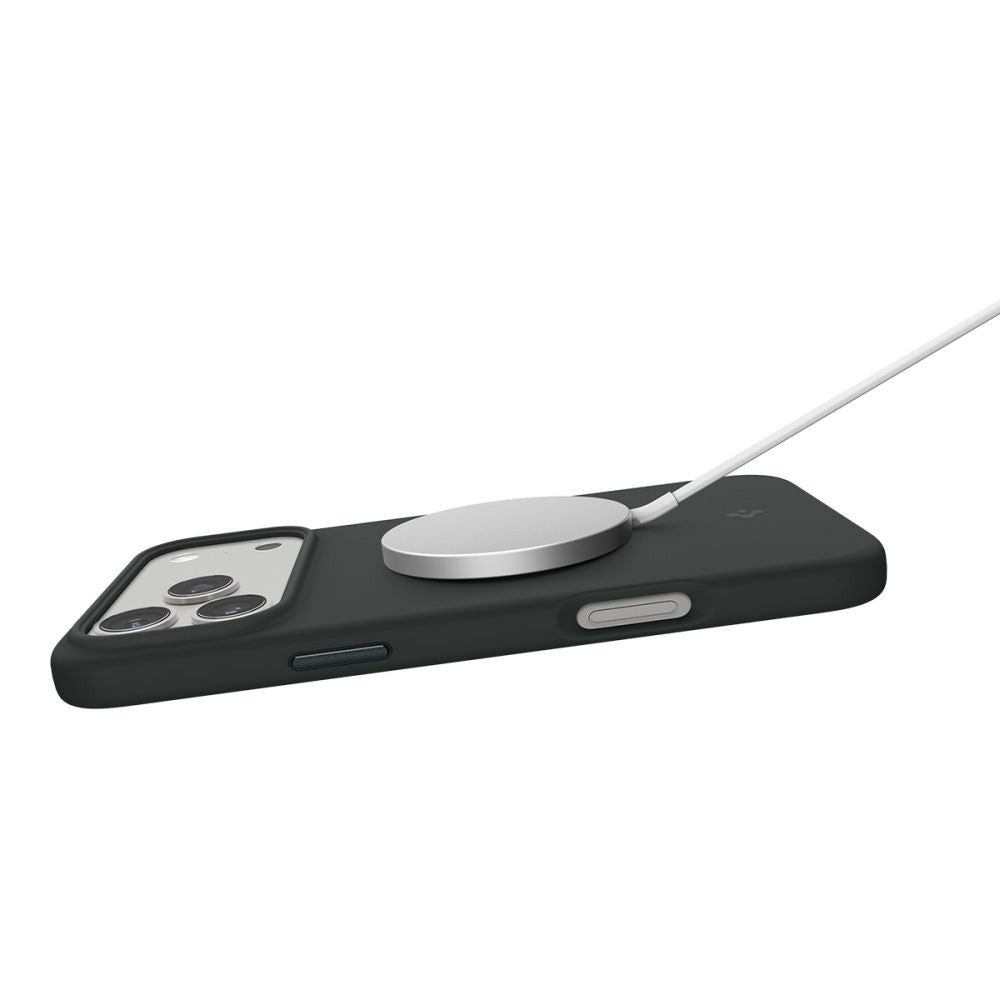 MagSafe Hülle für Apple iPhone 17 Pro Max, Spigen, Silicone Fit, Grün