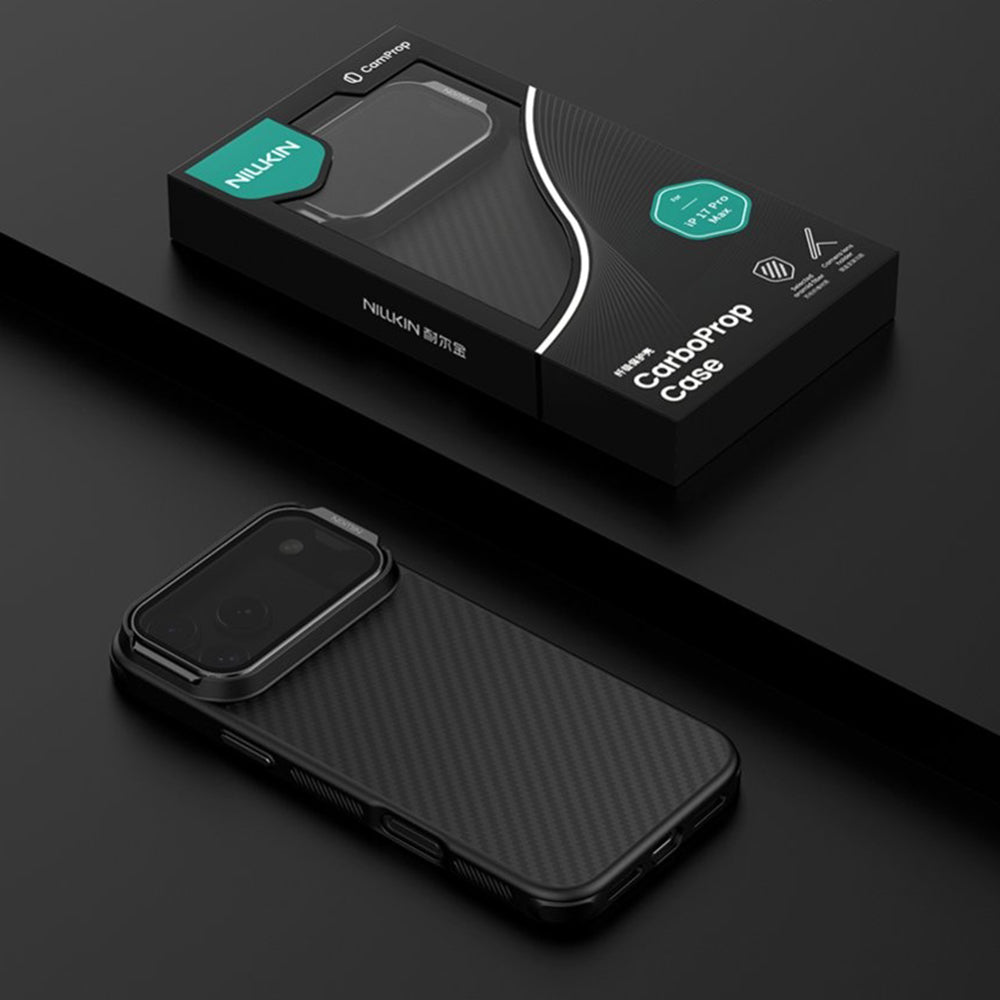 MagSafe-Hülle für Apple iPhone 18 Pro / 17 Pro, Nillkin, CarboProp mit transparentem schwarzem Objektivschutz, Schwarz