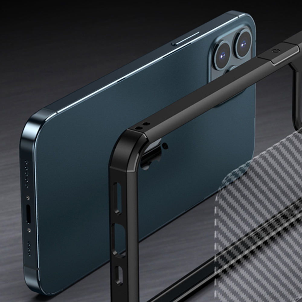 Hülle für Apple iPhone 12 / 12 Pro, Techsuit, CarbonFuse, Schwarz