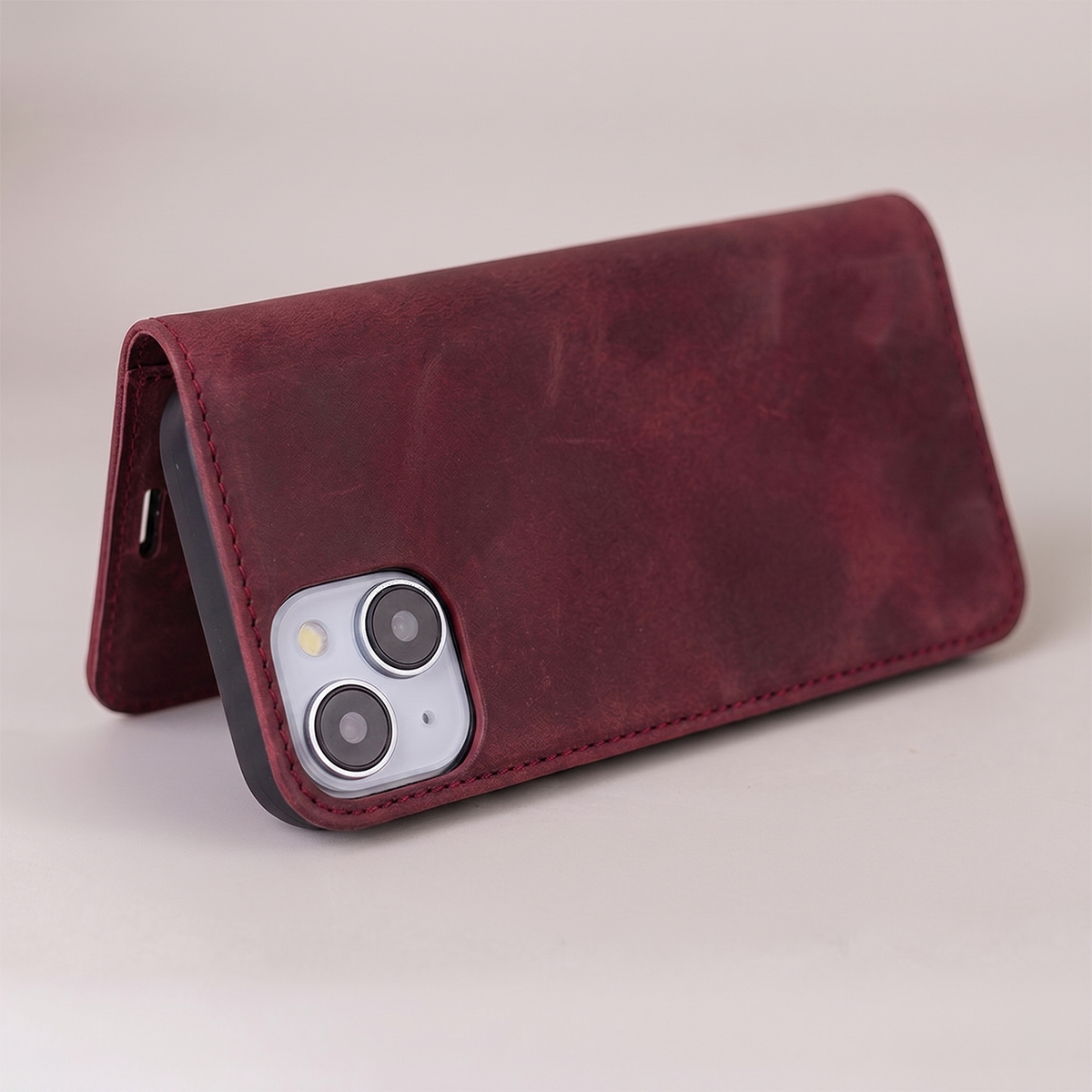 Hülle für Samsung Galaxy A18 5G A186 / A17 4G A175 / A17 5G A176 / A26 A266, OEM, Smart Suede, Burgunderrot