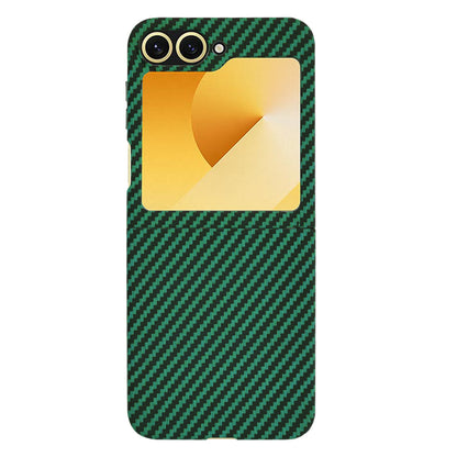 Hülle für Samsung Galaxy Z Flip7 FE F761 / Z Flip6 F741, Techsuit, Carbonite FiberShell, Grün