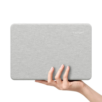 Spigen Urban Fit Hülle für MacBook Neo 13 Zoll, Grau ACS11542