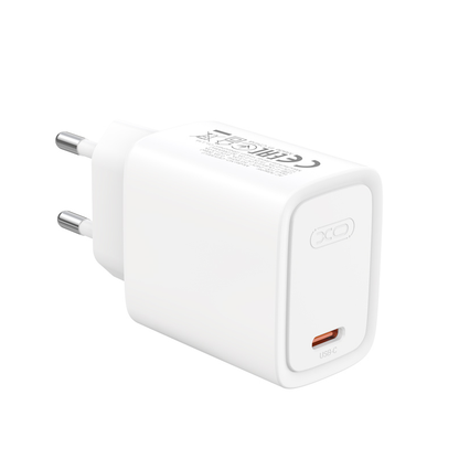 XO Design CE53 Netzladegerät mit USB-C-Kabel, 30 W, 3 A, 1 x USB-C, Weiß
