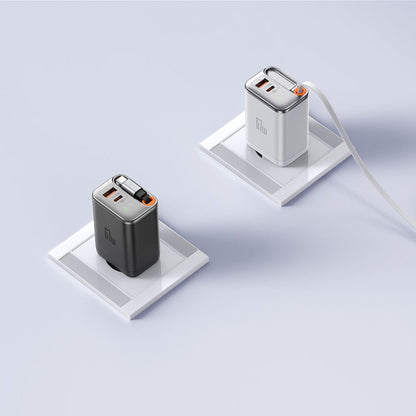 Netzladegerät mit USB-C Kabel McDodo CH-4103 FreeGo Display, 67W, 3.35A, 1 x USB-A - 1 x USB-C, Weiß