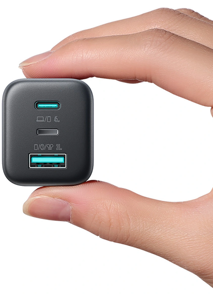 Joyroom Netzladegerät JR-TO1, 45W, 3A, 1 x Lightning - 1 x USB-A - 1 x USB-C, Schwarz