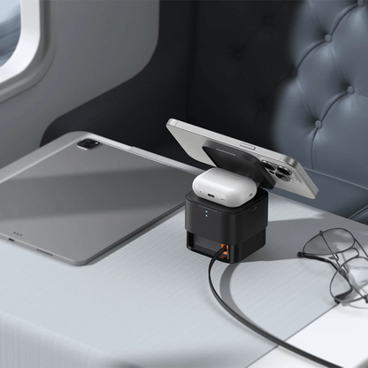 Baseus MagPro 3-in-1 kabelloses USB-C-Netzteil, 25 W, 1 x USB-C, Schwarz P10264100123-01