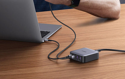 UGREEN CD327 Nexode Ladestation, 65W, 3.25A, 2 x USB-A - 2 x USB-C, Schwarz