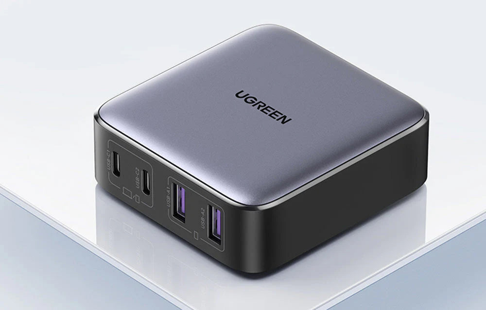 UGREEN CD327 Nexode Ladestation, 65W, 3.25A, 2 x USB-A - 2 x USB-C, Schwarz