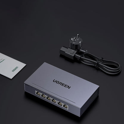 UGREEN CM741 Netzwerkswitch (35371EU), Grau